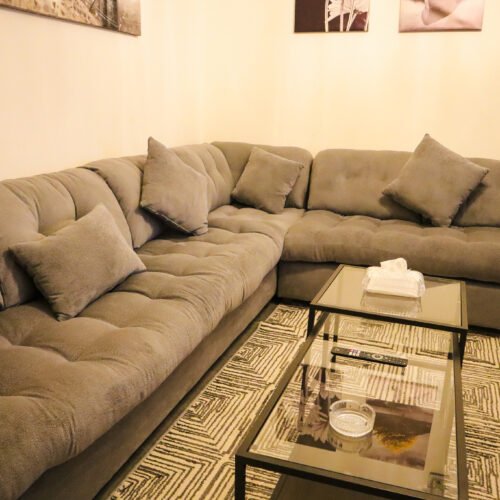 Apartment 16