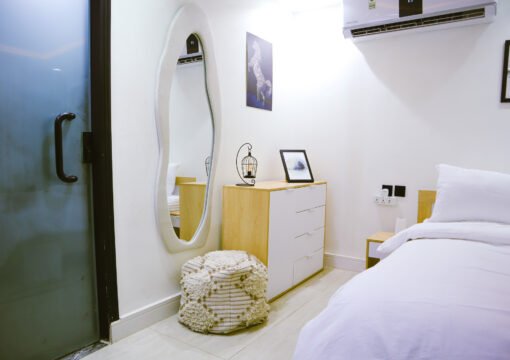 Apartment 401