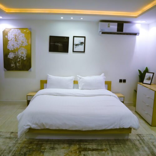 Apartment 404