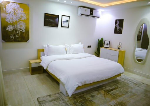 Apartment 404