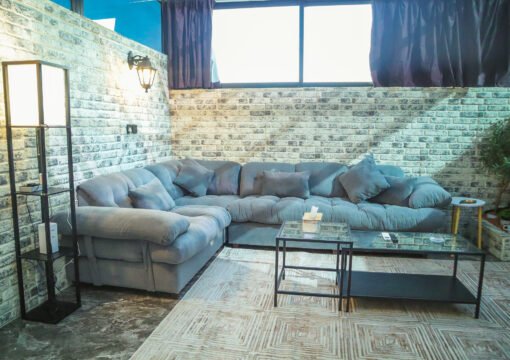 Apartment 404