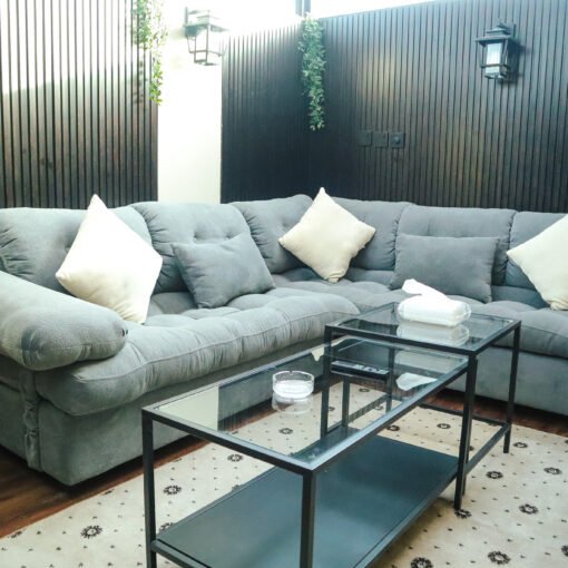 Apartment 60
