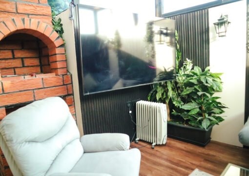Apartment 60