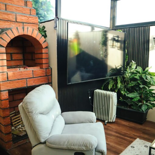 Apartment 60