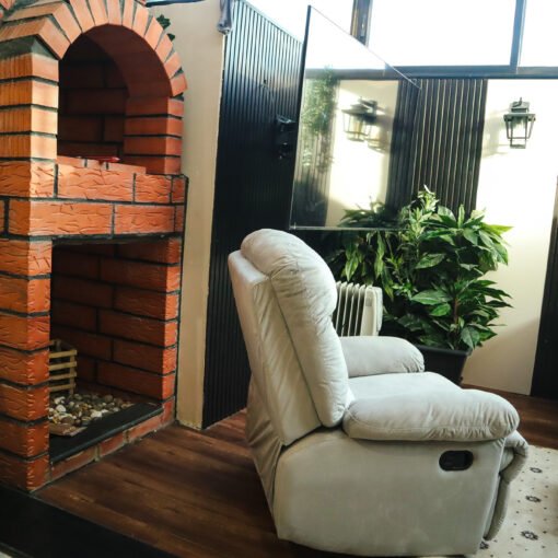 Apartment 60