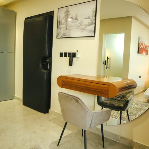Apartment 60