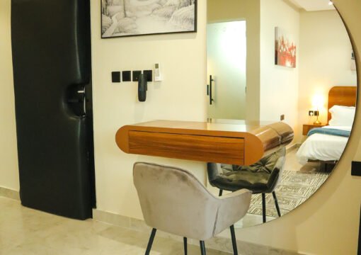 Apartment 60