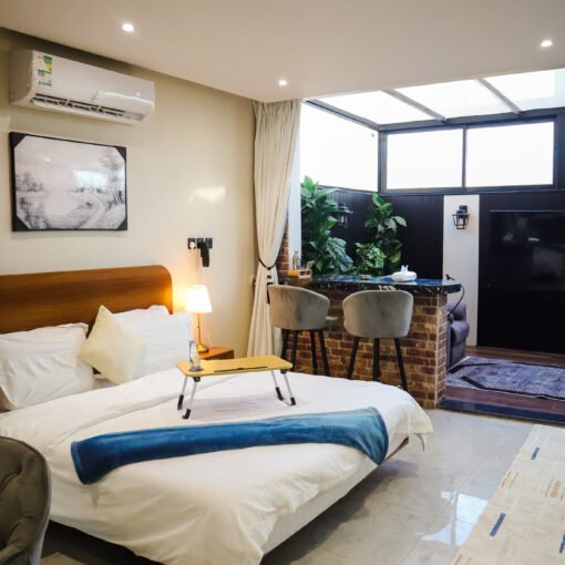 Apartment 59